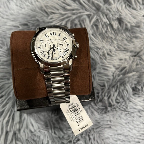 Michael Kors woman’s watch - Picture 1 of 10